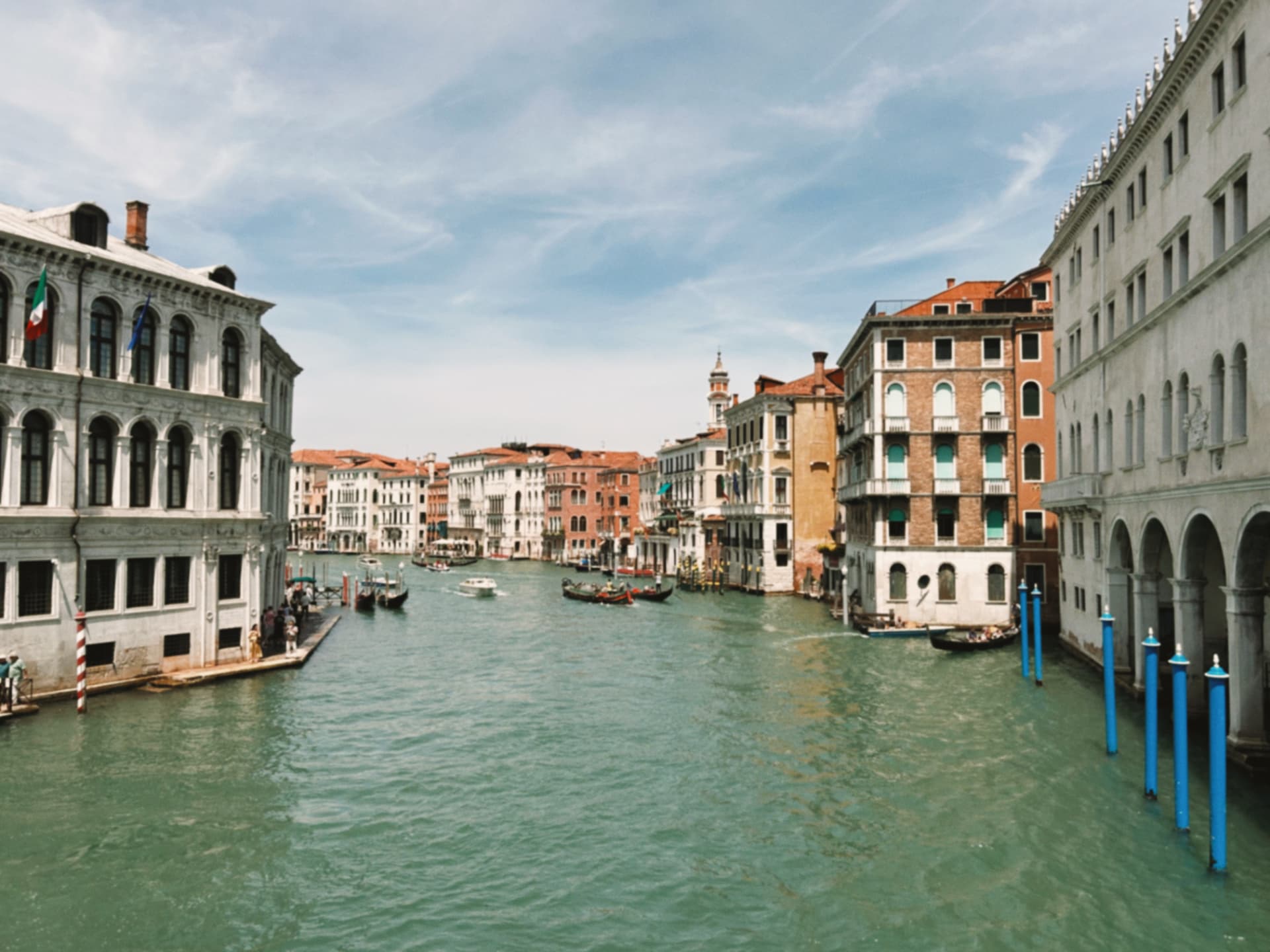 the Grand Canal with boats and palaces